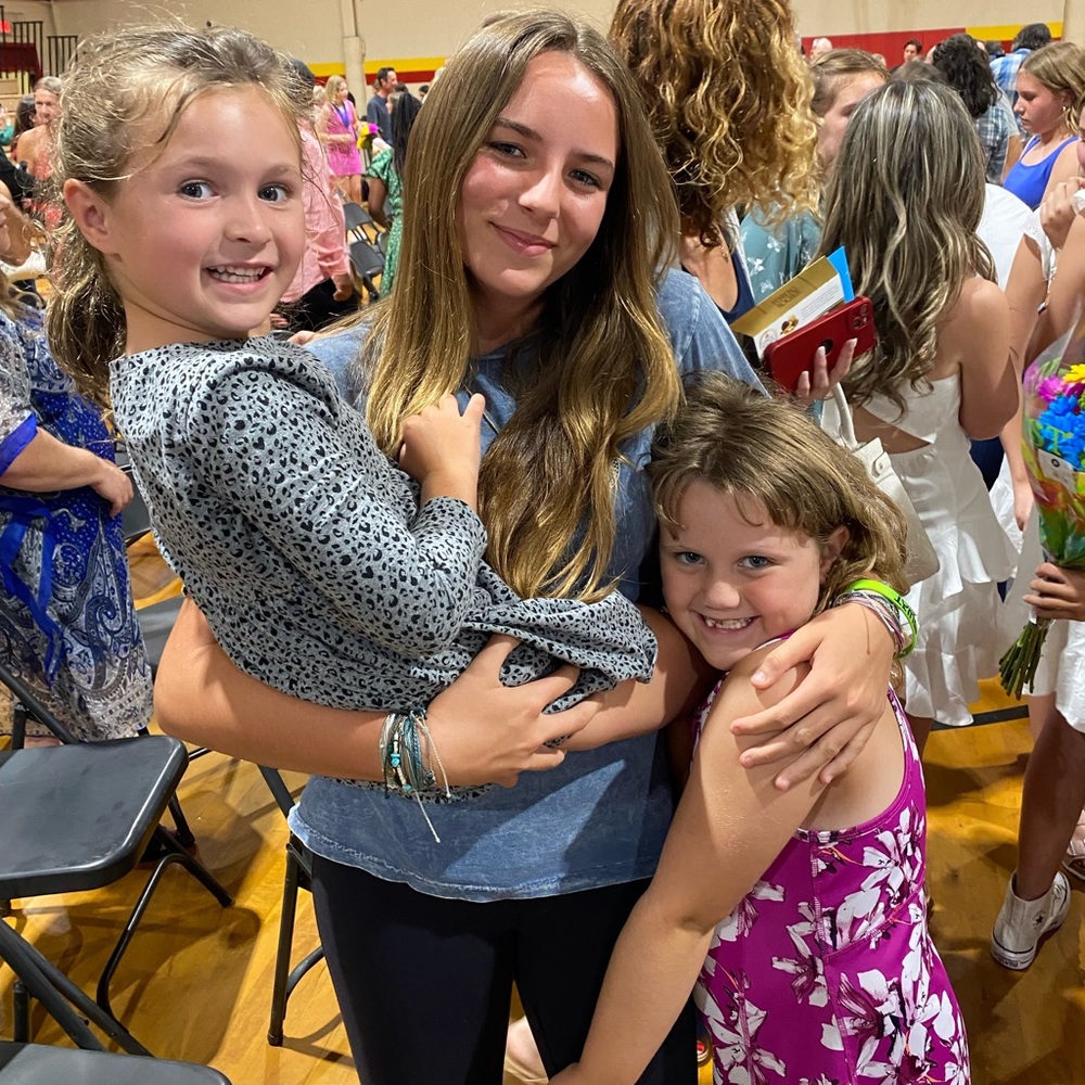 Meet your Posher, Olivia